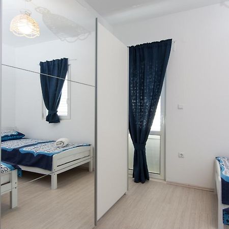 Lux Apartman S Pogledom Na More トロギール エクステリア 写真
